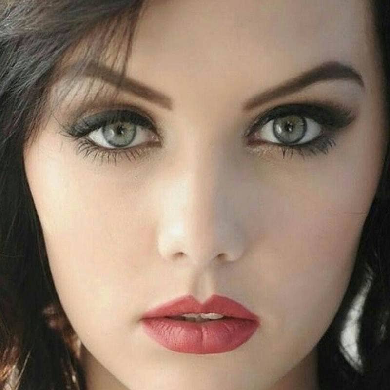 miraessencereviews's avatar
