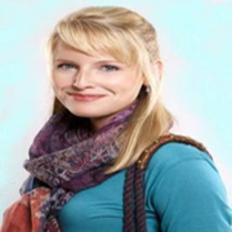 olivia2642's avatar